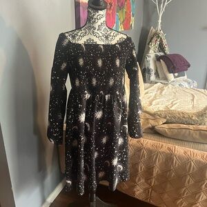 Plus size moon and stars dress.  Size 3X.